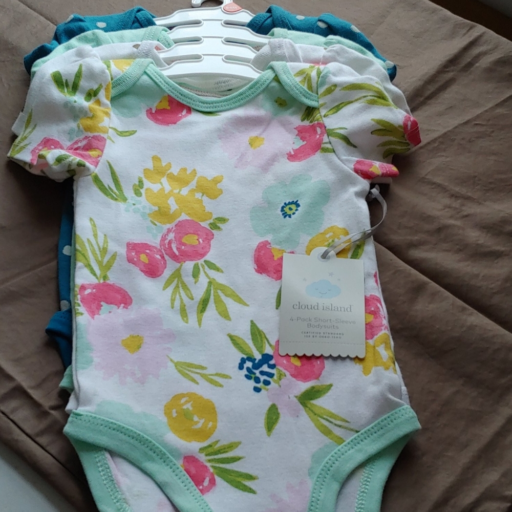 new infant girls